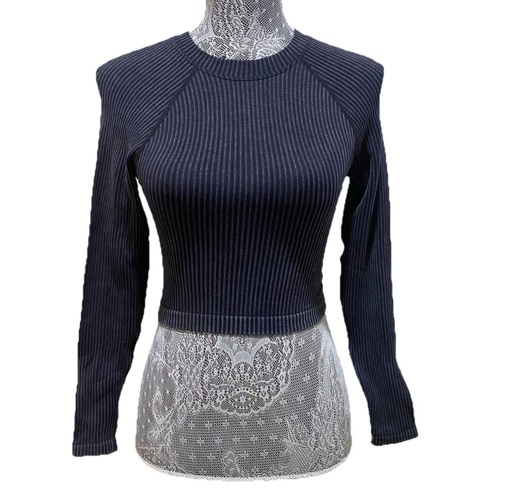 Free People Womens Aura Crop Top XS Black Gray Ribbed Knit Long Sleeve Shirt FP